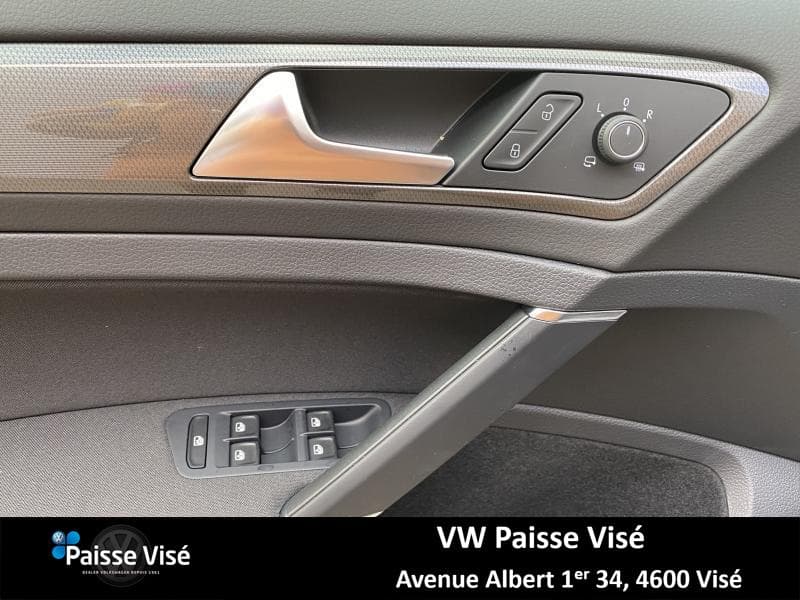Volkswagen Golf IQ DRIVE - 21