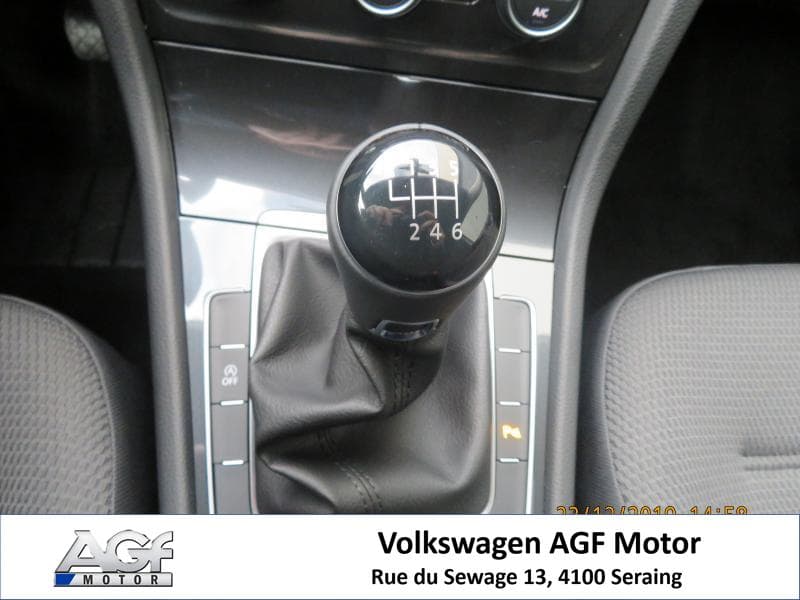 Volkswagen Golf R-LINE - 36