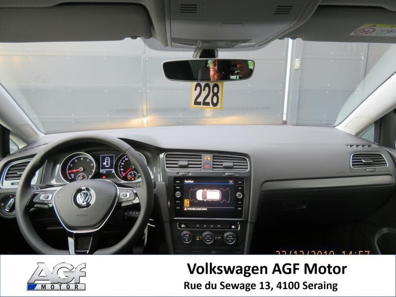 Volkswagen Golf R-LINE - 2