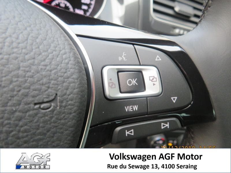 Volkswagen Golf R-LINE - 26