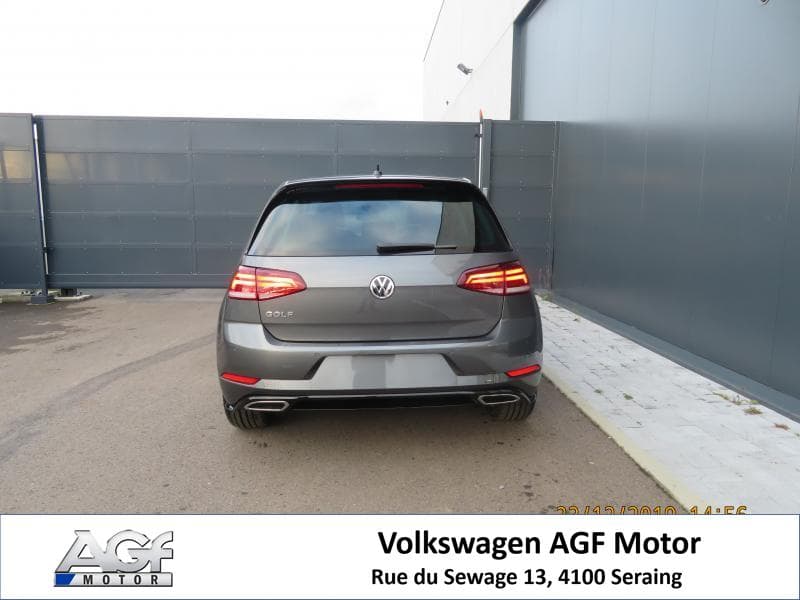 Volkswagen Golf R-LINE - 11