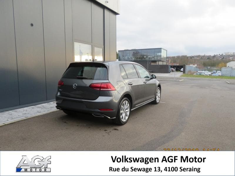 Volkswagen Golf R-LINE - 3