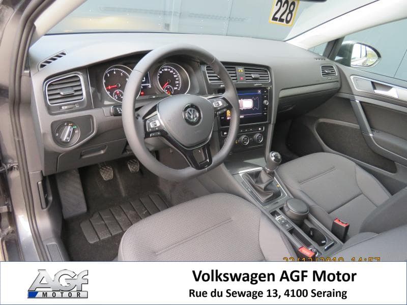 Volkswagen Golf R-LINE - 27