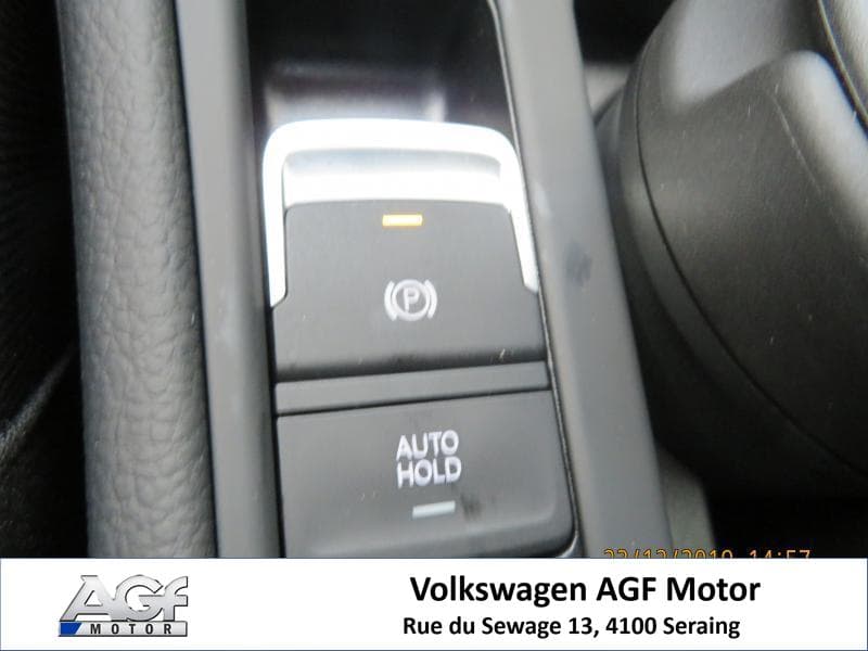 Volkswagen Golf R-LINE - 33