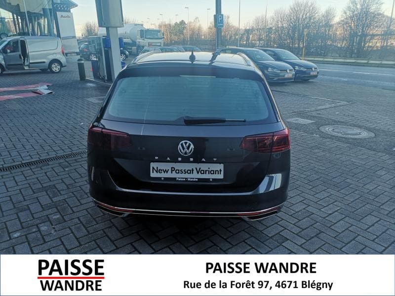 Volkswagen Passat Variant Elegance - 4