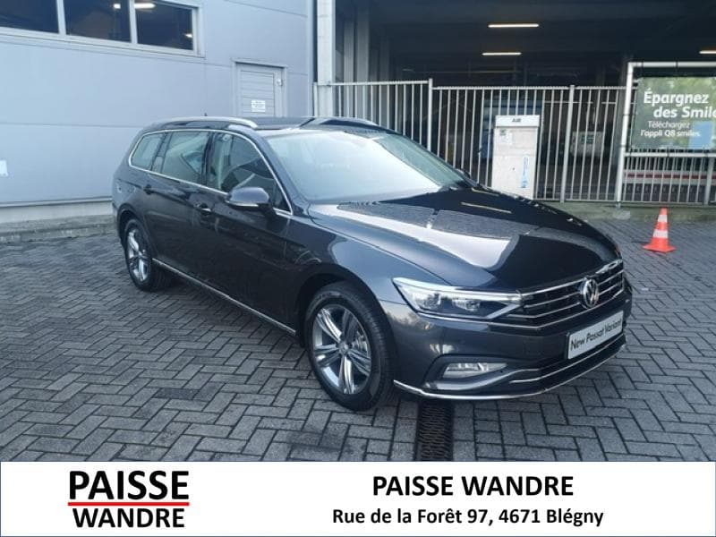 Volkswagen Passat Variant Elegance - 1