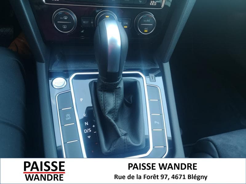 Volkswagen Passat Variant Elegance - 13