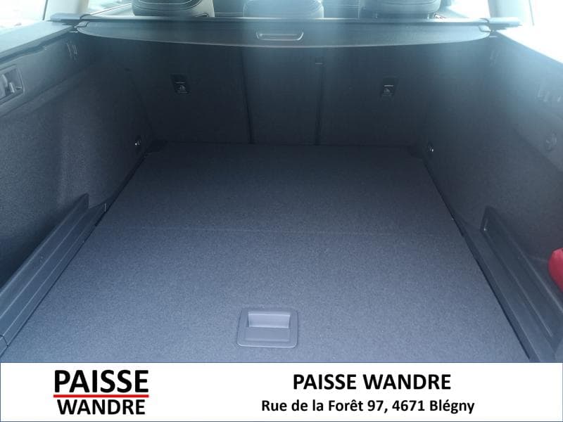 Volkswagen Passat Variant Elegance - 16