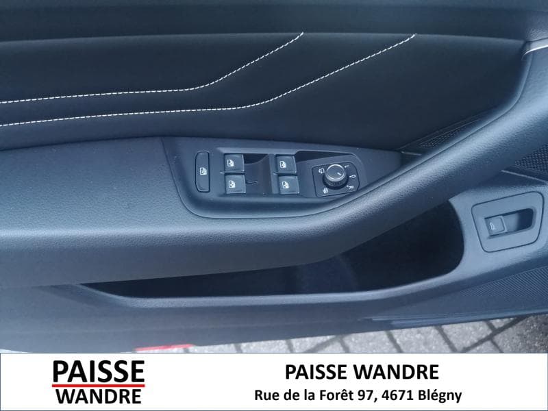Volkswagen Passat Variant Elegance - 9