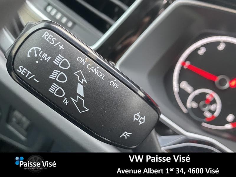Volkswagen Polo VI Highline - 24