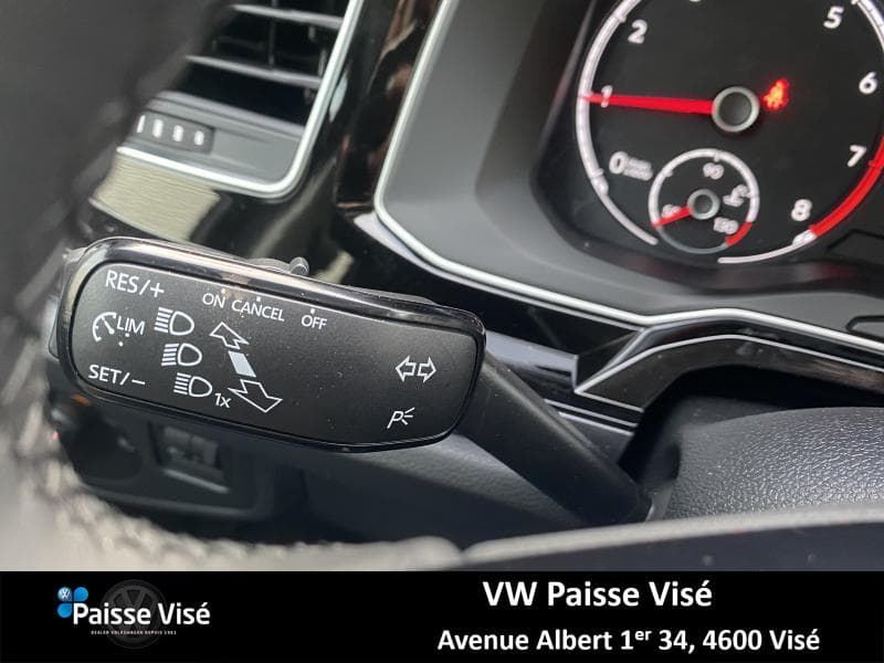 Volkswagen Polo VI Highline - 14