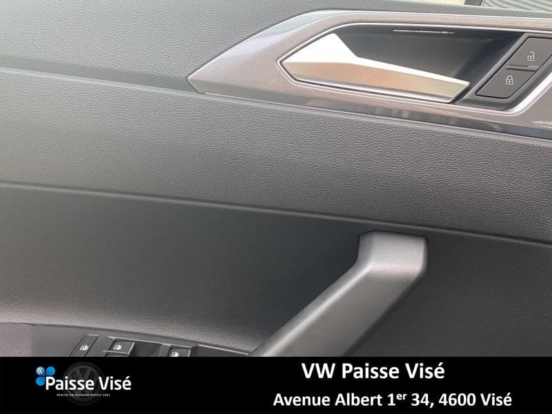 Volkswagen Polo VI Highline - 10