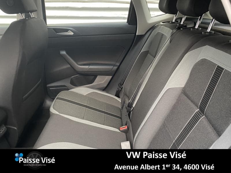 Volkswagen Polo Highline - 23