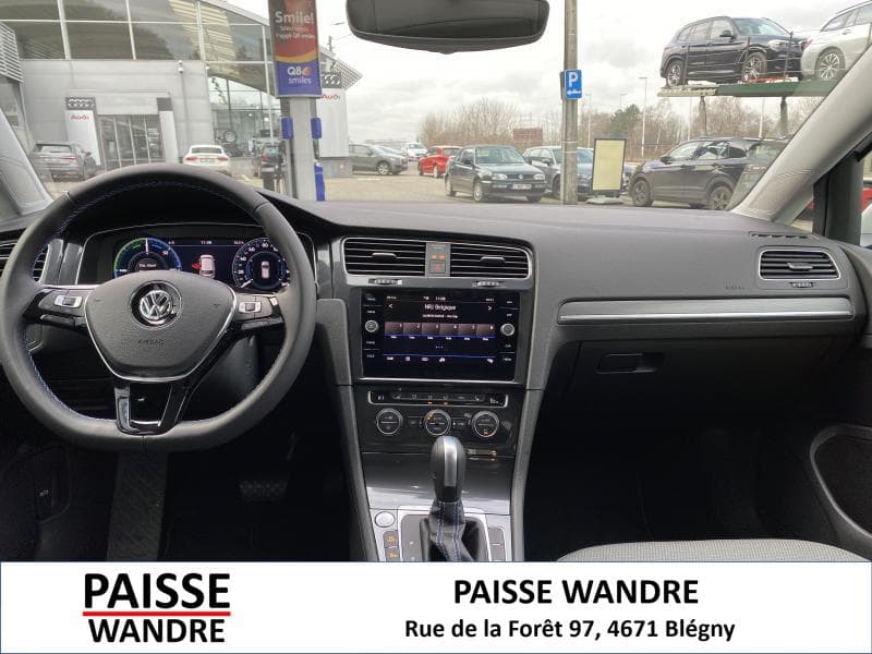 Volkswagen Golf e-golf - 11