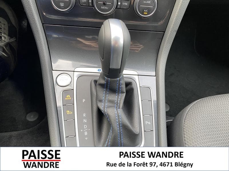 Volkswagen Golf e-golf - 13