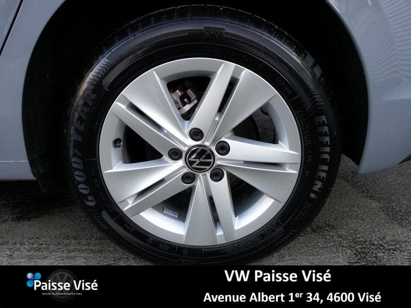 Volkswagen Golf 8 - 18