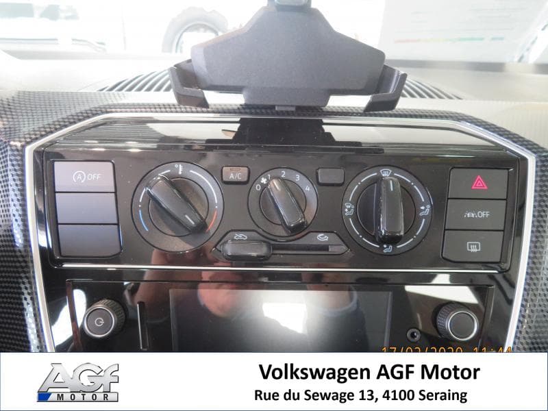 Volkswagen Up! black style - 18