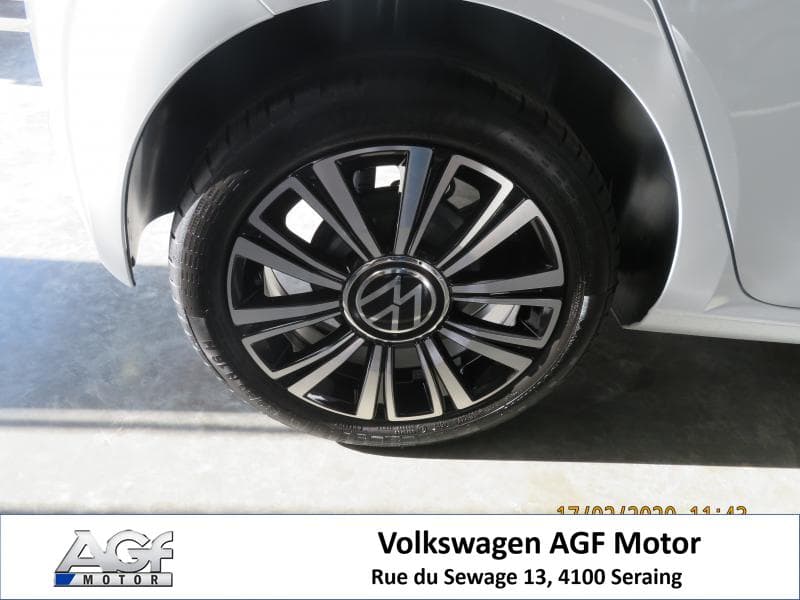 Volkswagen Up! black style - 11