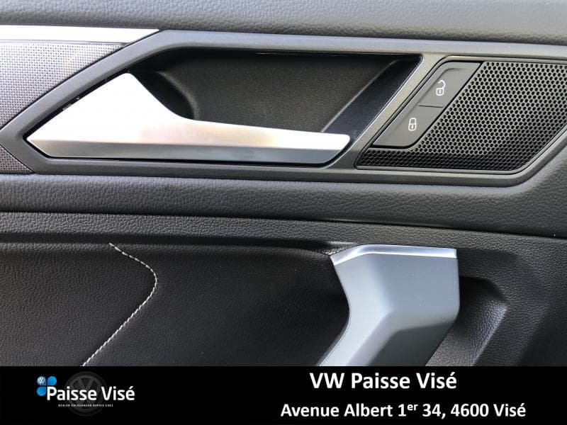 Volkswagen Tiguan R-Line - 24