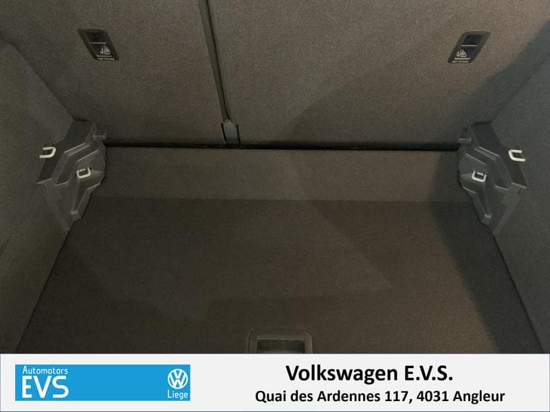 Volkswagen T-Cross Life R-Line - 19