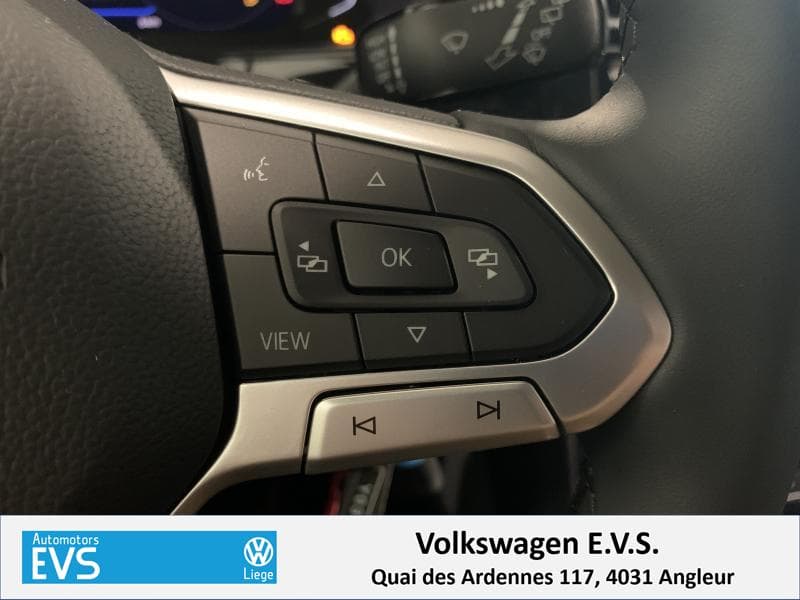 Volkswagen T-Cross Life R-Line - 11