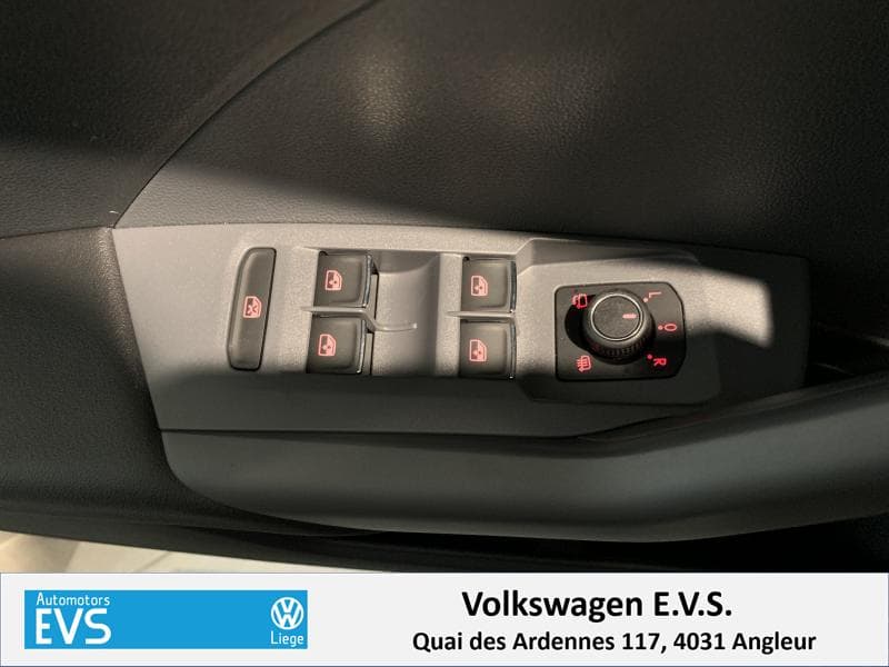 Volkswagen T-Cross Life - 18