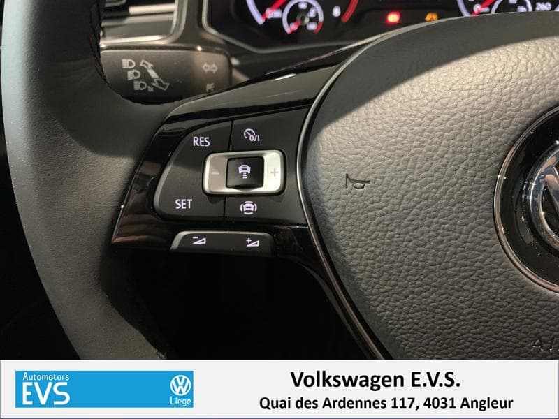 Volkswagen T-Roc Style - 15