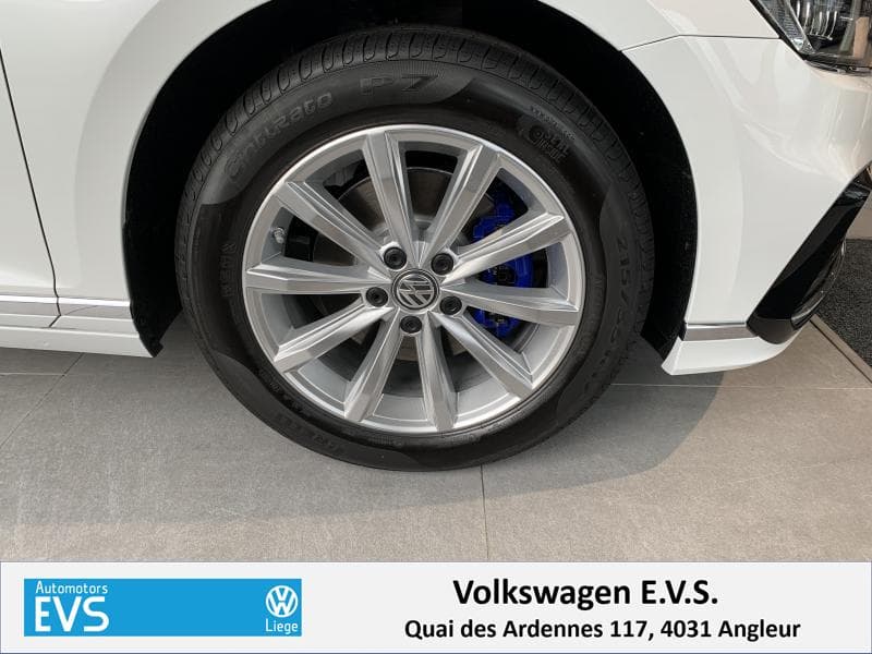 Volkswagen Passat Variant GTE - 26