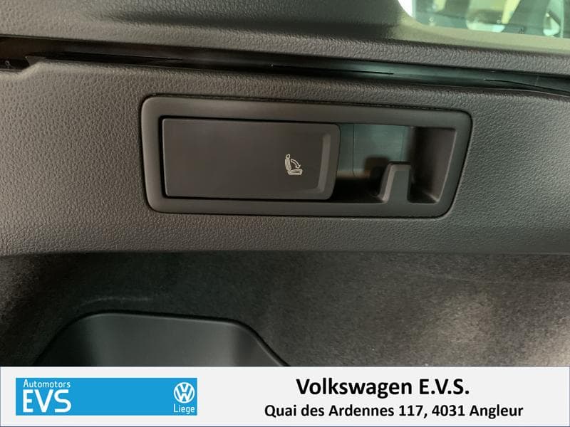 Volkswagen Passat Variant GTE - 24