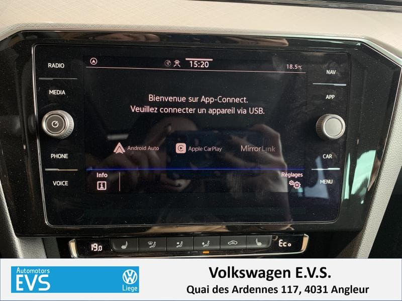 Volkswagen Passat Variant GTE - 13