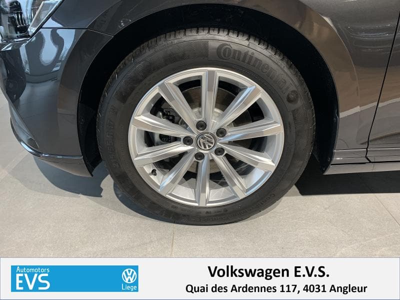 Volkswagen Passat Style Business - 24