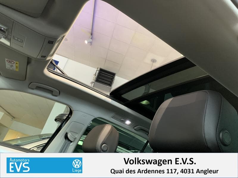 Volkswagen Tiguan Comfortline - 19