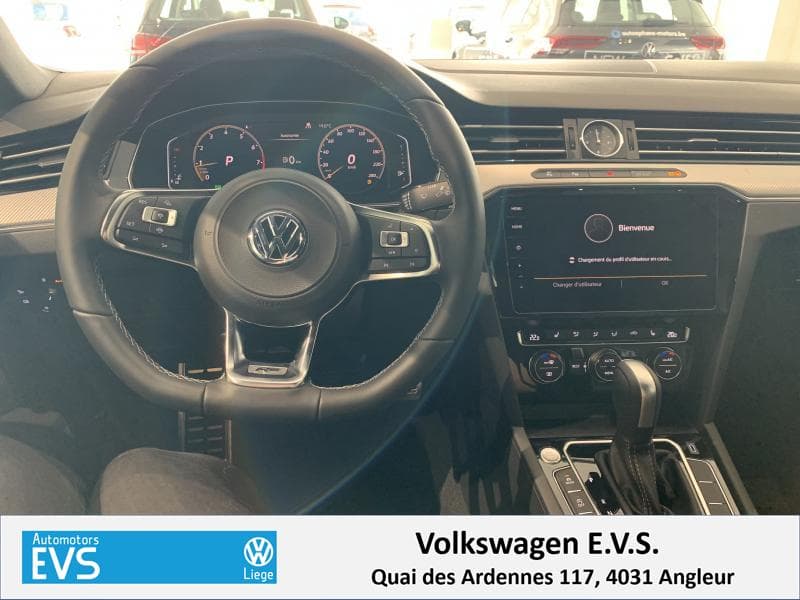 Volkswagen Arteon R-Line - 9