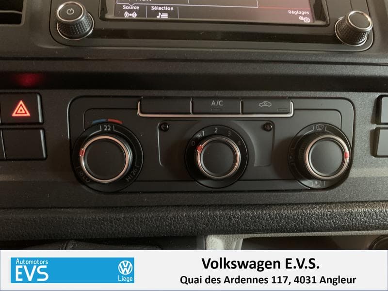 Volkswagen Transporter T6 Fourgon - 15
