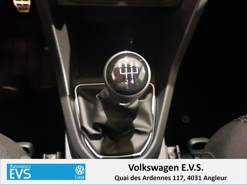 Volkswagen Caddy Dark & Cool - 20