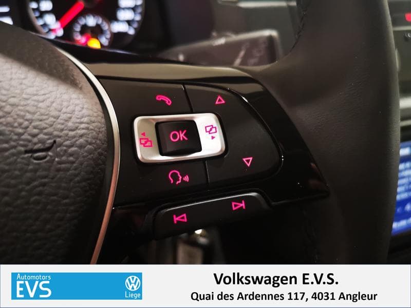 Volkswagen Caddy Dark & Cool - 17