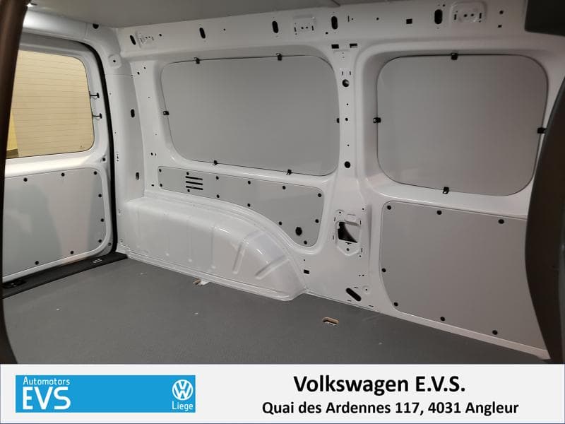 Volkswagen Caddy Fourgon - 9