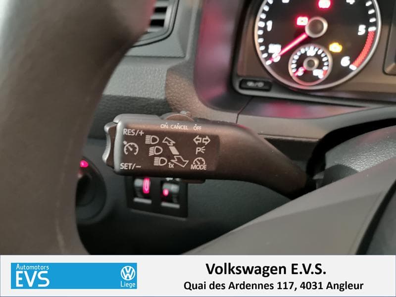 Volkswagen Caddy Fourgon - 15