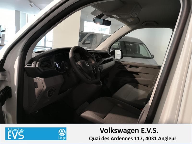 Volkswagen Transporter T6.1 - 10