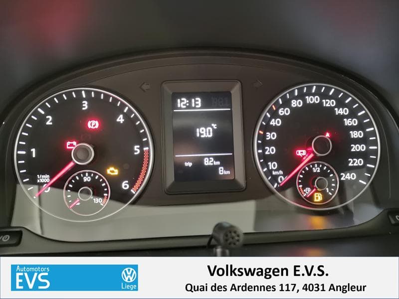 Volkswagen Caddy Fourgon - 18