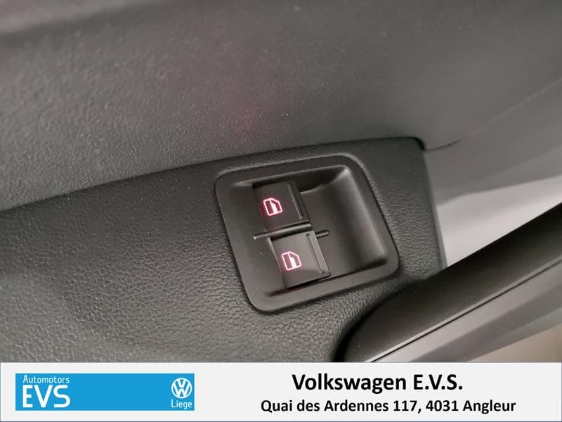 Volkswagen Caddy Fourgon - 13