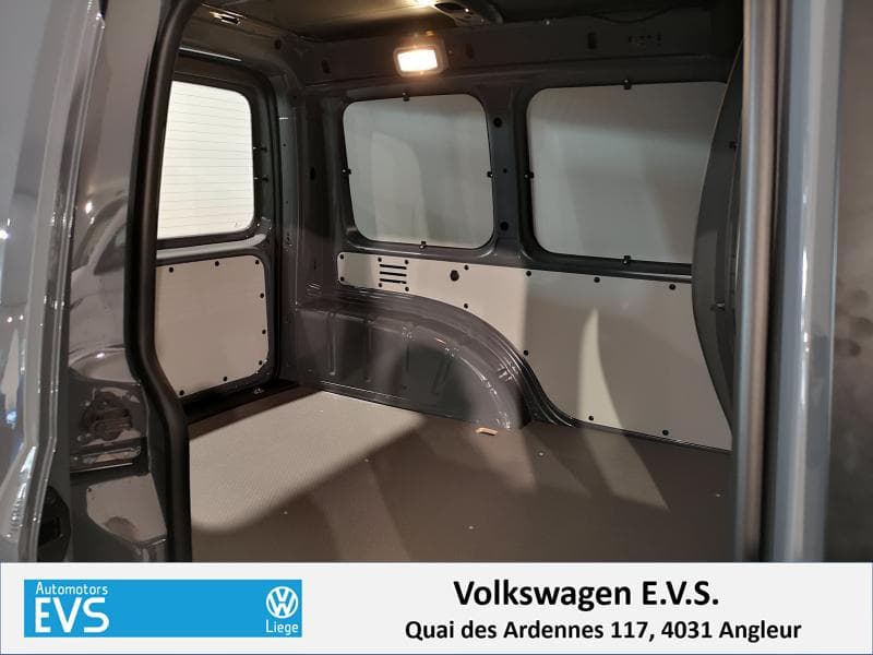 Volkswagen Caddy Fourgon - 8