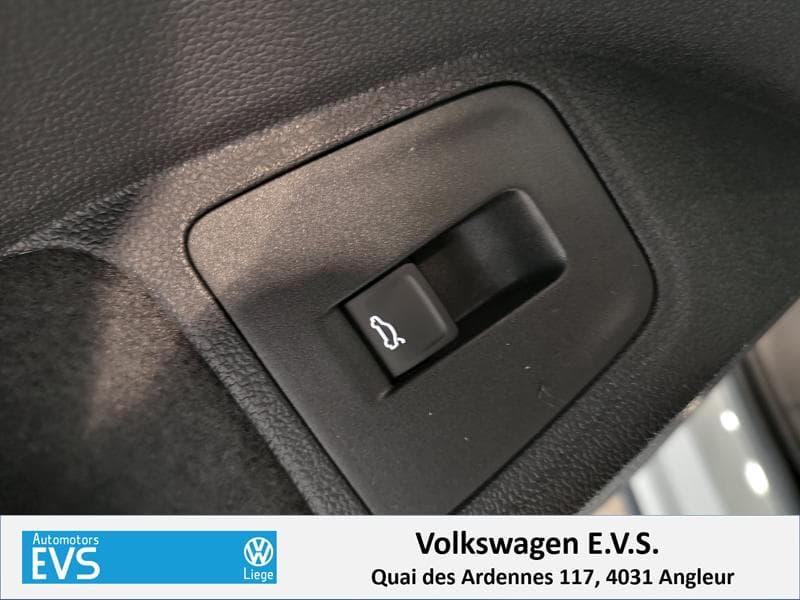 Volkswagen Tiguan III Highline - 12