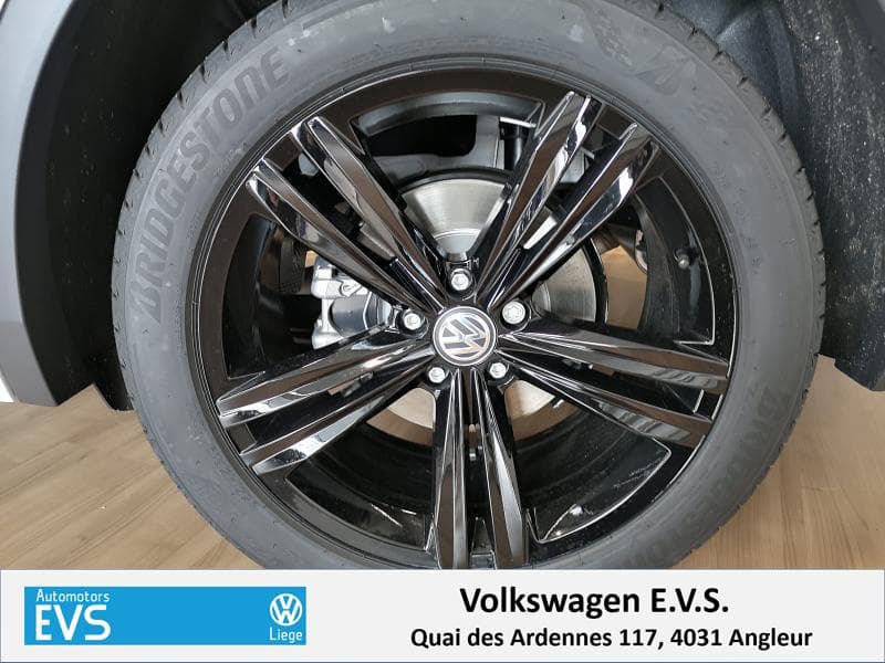 Volkswagen Tiguan III Highline - 27