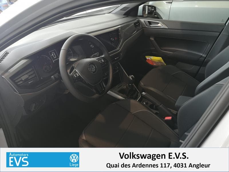 Volkswagen Polo VI Comfortline - 7