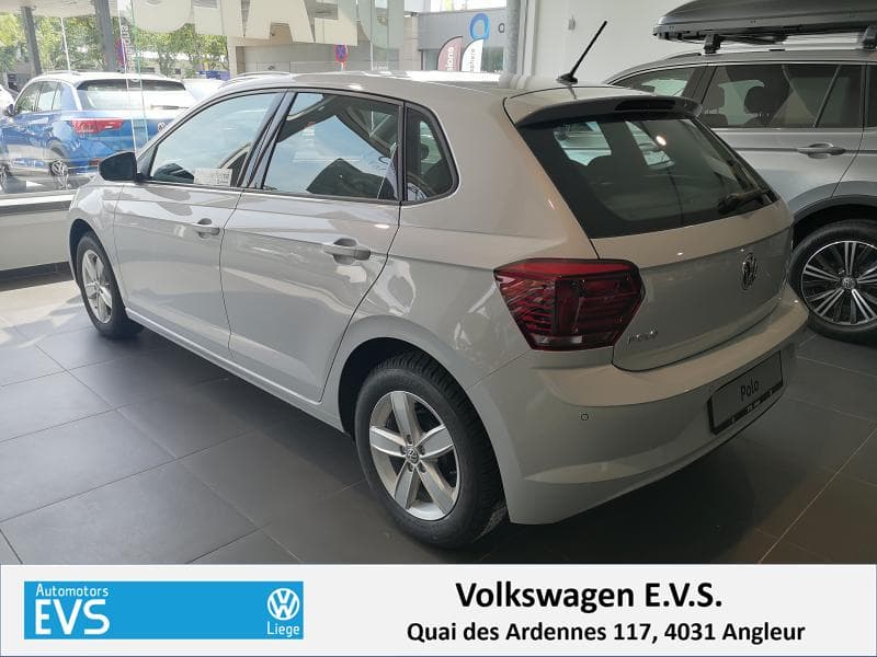 Volkswagen Polo VI Comfortline - 2
