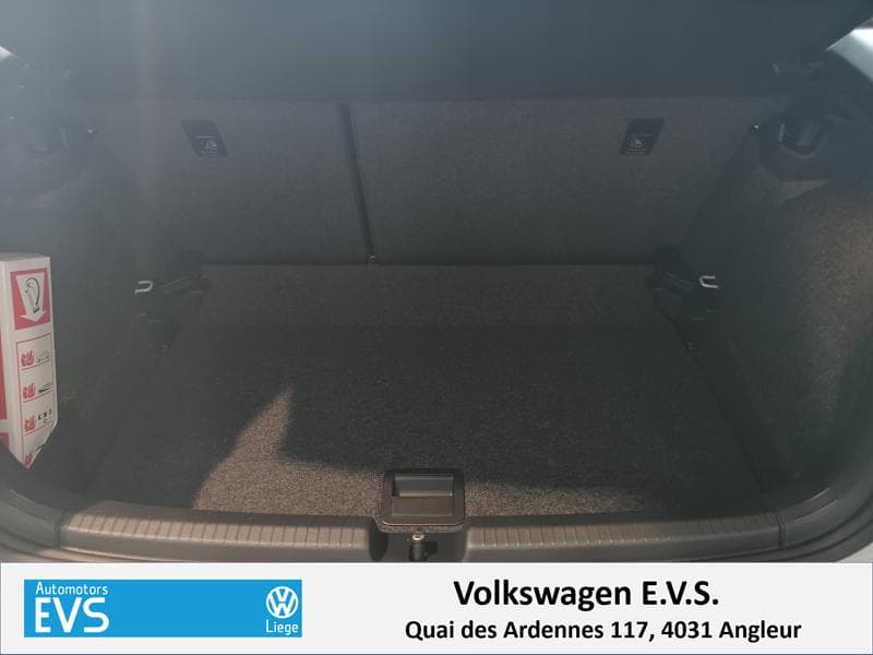 Volkswagen Polo VI Comfortline - 10