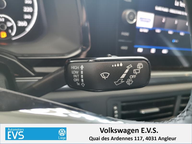 Volkswagen Polo VI Comfortline - 18