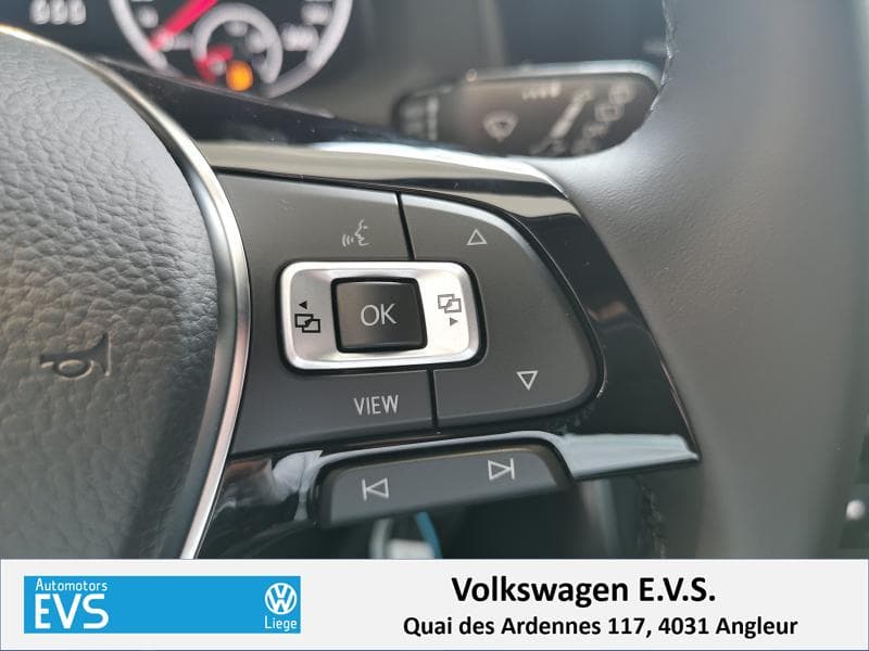 Volkswagen Polo VI Comfortline - 16