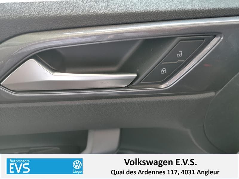 Volkswagen Polo VI Comfortline - 13
